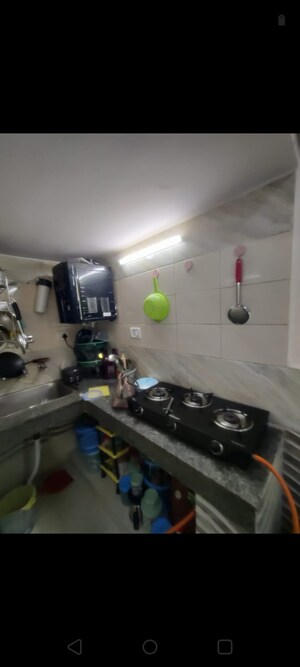 Kitchen in 1 RK Villa at Varun Enclave, Sector 28 – for Rent