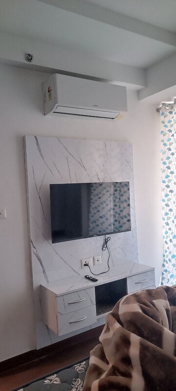 Furnished Amenities in Studio Apartment at Viridian Plaza 106 Phase 2, Sector 106 – for Rent