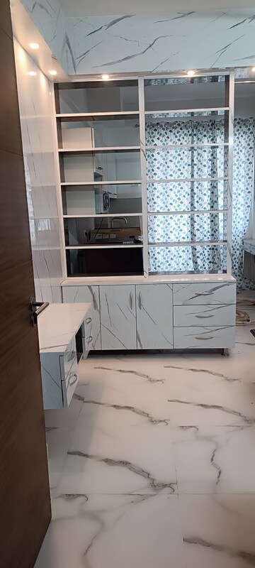 Bathroom in Studio Apartment at Viridian Plaza 106 Phase 2, Sector 106 – for Rent