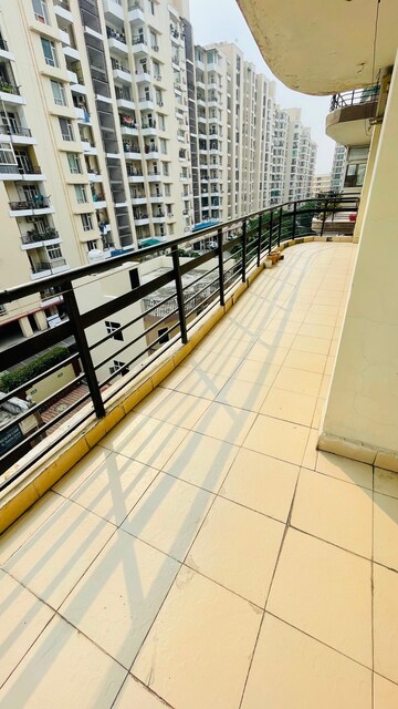 2 BHK Apartment For Rent in Maya Garden City, Lohgarh