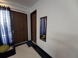 Room in 1 BHK Builder Floor at Sector 38 – for Rent