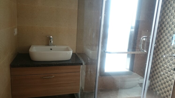 Bathroom, malviya nagar 2 Bedroom 1000 Sq.Ft. Builder Floor In Malviya Nagar Delhi 9382071