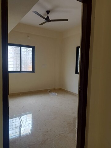Room in 2 BHK Apartment at Kharadi – for Rent