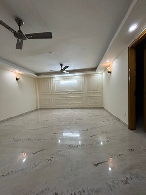 3 BHK Builder Floor For Sale in Chattarpur