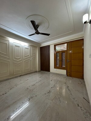 Room in 3 BHK Builder Floor at Chattarpur – for Sale