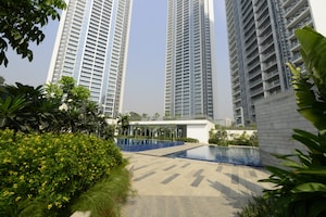 3 BHK Apartment – Exterior View View at Oberoi Exquisite Goregaon, Goregaon East - for Rent