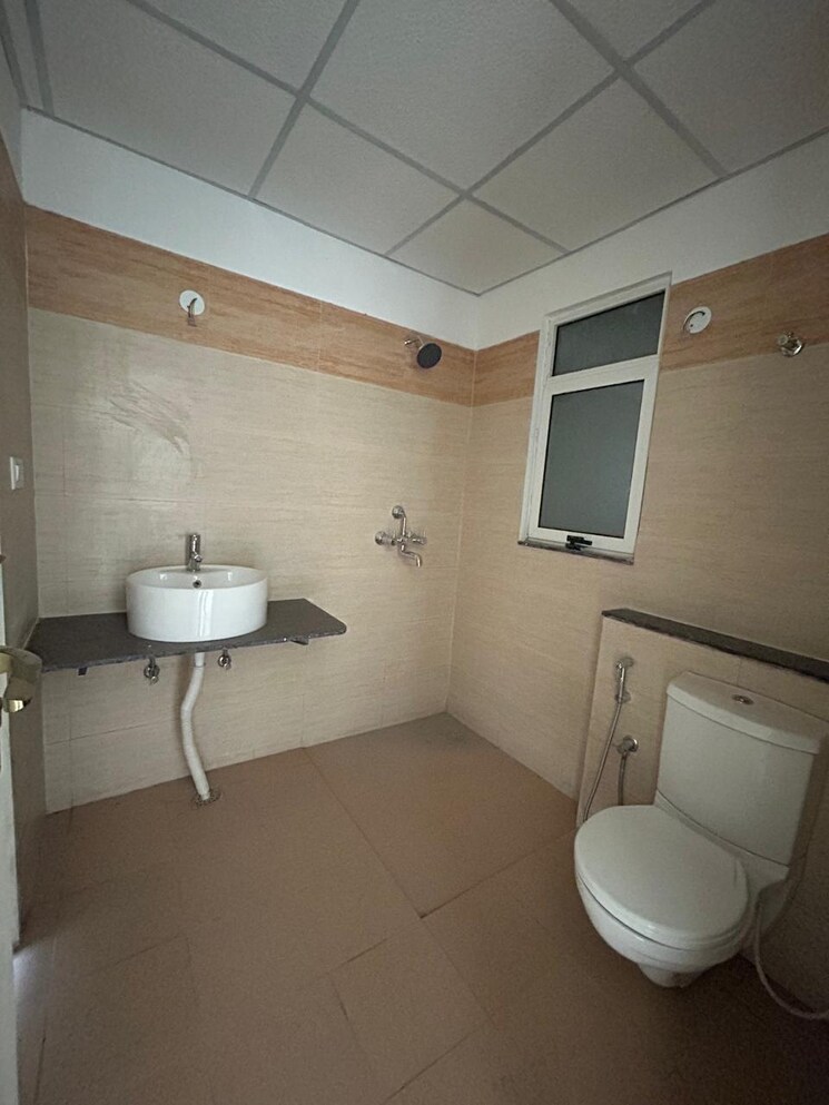 Bathroom, ambala highway 3 Bedroom 2250 Sq.Ft. Apartment In Ambala Highway Zirakpur 9382116