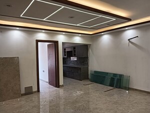 Room in 5 BHK Builder Floor at Ashoka Enclave – for Rent