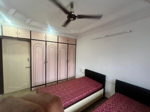 Living Room in  Pg at Vikhroli West – for Rent