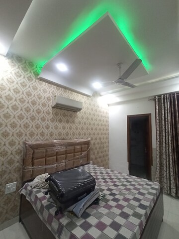 2 BHK Apartment For Rent in Lohgarh