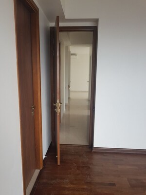 Room in 2 BHK Apartment at Omkar Alta Monte, Malad East – for Rent