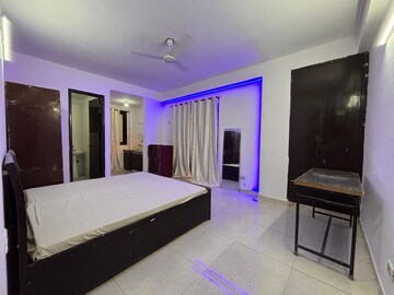 Room in 1 RK Builder Floor at Chattarpur – for Rent