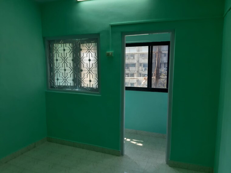 Room, veena-nagar-chs-malad 1 Bedroom 500 Sq.Ft. Apartment In Malad West Mumbai 9382202