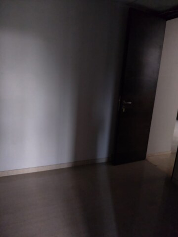 Room in 4 BHK Apartment at Lunkad Sky Belvedere, Viman Nagar – for Sale