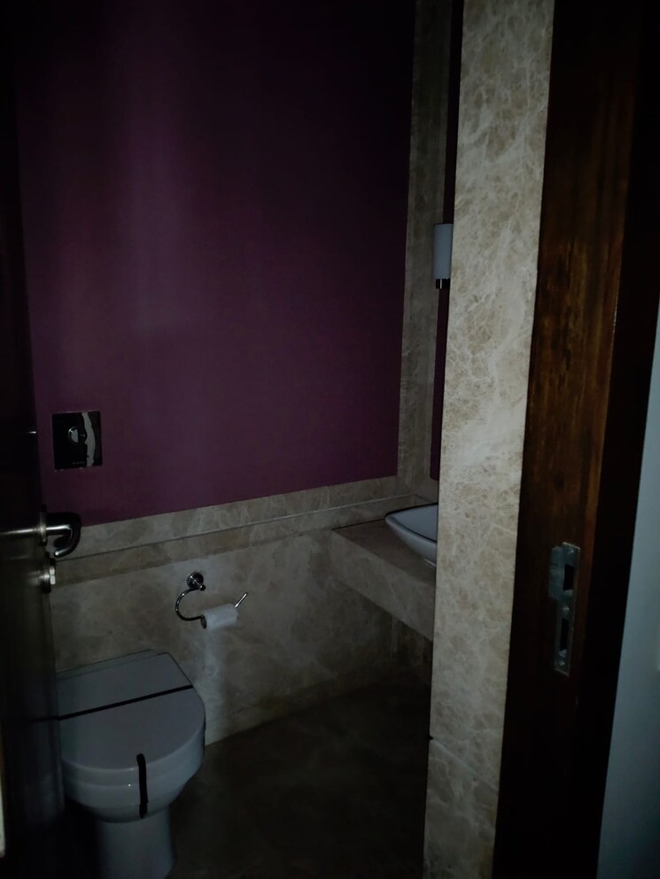 Bathroom, lunkad-sky-belvedere 4 Bedroom 4700 Sq.Ft. Apartment In Viman Nagar Pune 9382204