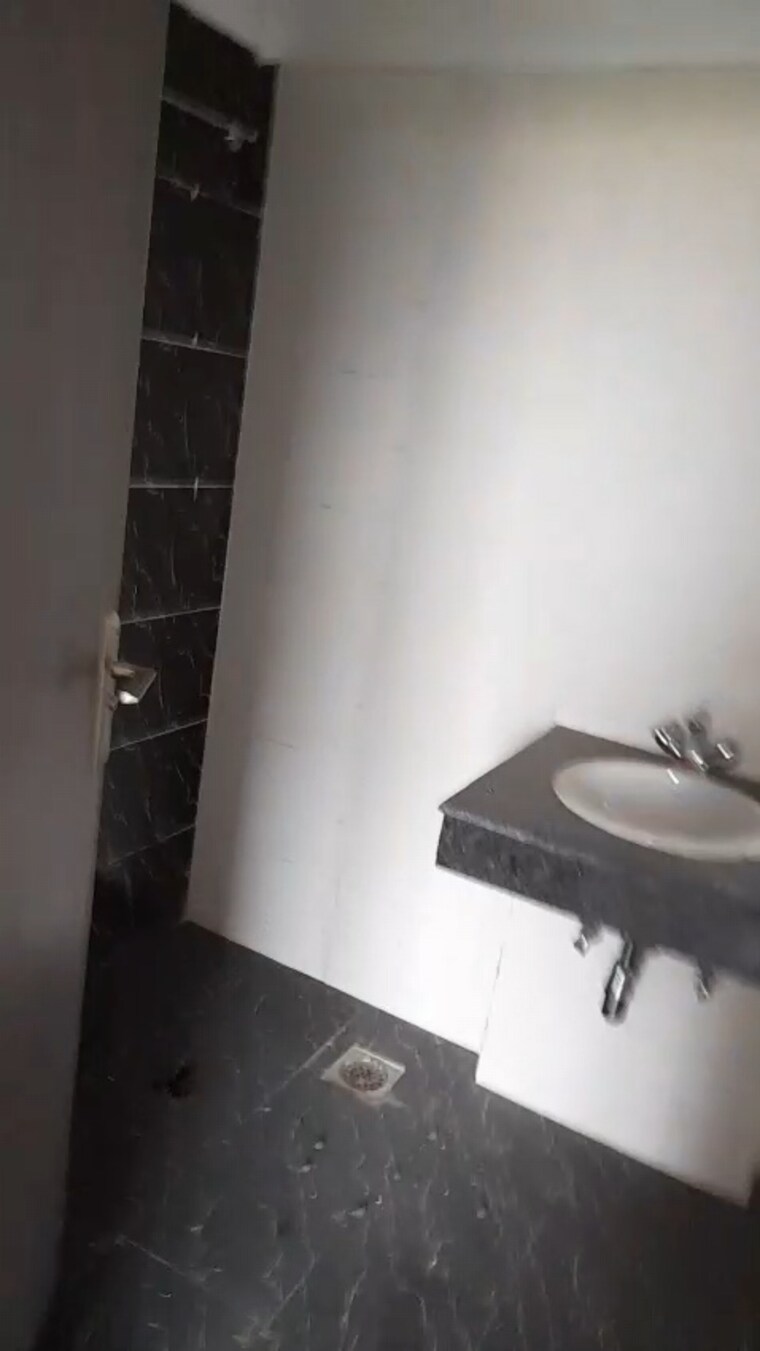 undefined, bptp-parkland-pride 4 Bedroom 350 Sq.Yd. Builder Floor In Sector 77 Faridabad 9382230