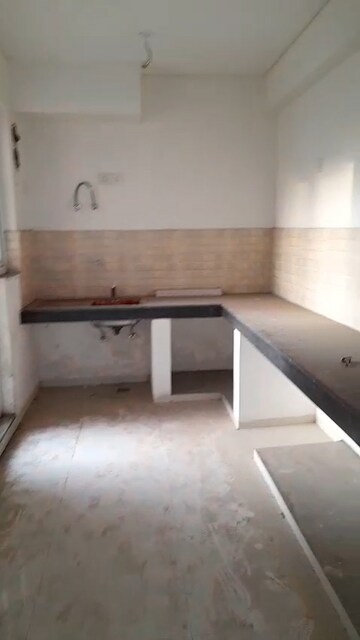 Kitchen in 4 BHK Builder Floor at BPTP Parkland Pride, Sector 77 – for Sale