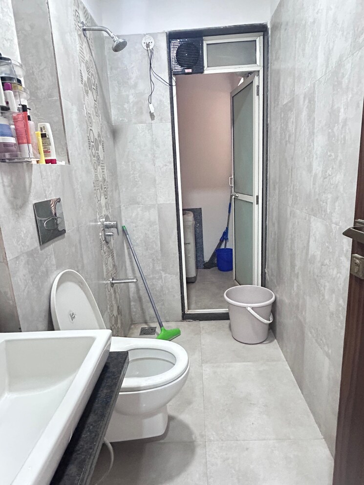 Bathroom, omkar-ananta 2 Bedroom 1050 Sq.Ft. Apartment In Goregaon East Mumbai 9382210