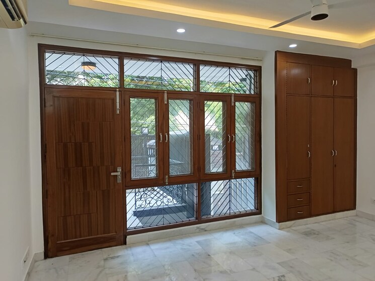 Bedroom, panchsheel park 3 Bedroom 2700 Sq.Ft. Builder Floor In Panchsheel Park Delhi 9382223