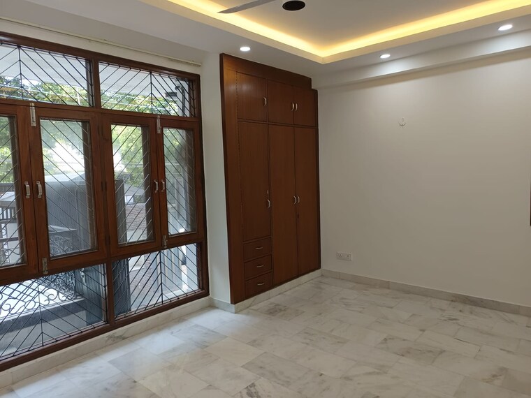Room, panchsheel park 3 Bedroom 2700 Sq.Ft. Builder Floor In Panchsheel Park Delhi 9382223