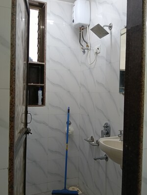 Bathroom in 1 BHK Apartment at Andheri Green Field Towers, Jogeshwari East – for Rent