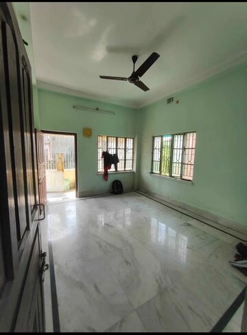 Room in 5 BHK Independent House at A-Zone – for Sale