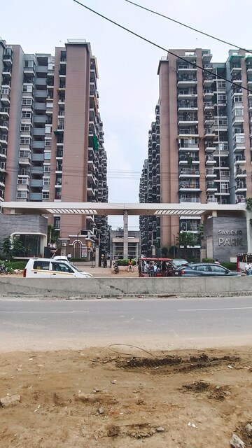 2.5 BHK Apartment – Exterior View View at Saviour Park, Mohan Nagar - for Rent