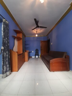 Living Room in 1 BHK Apartment at Malad East – for Rent