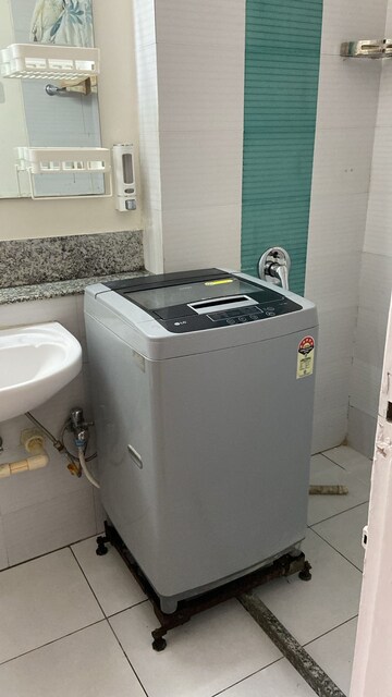 2 BHK Apartment For Sale in Gaur Atulyam, Omicron I Greater Noida