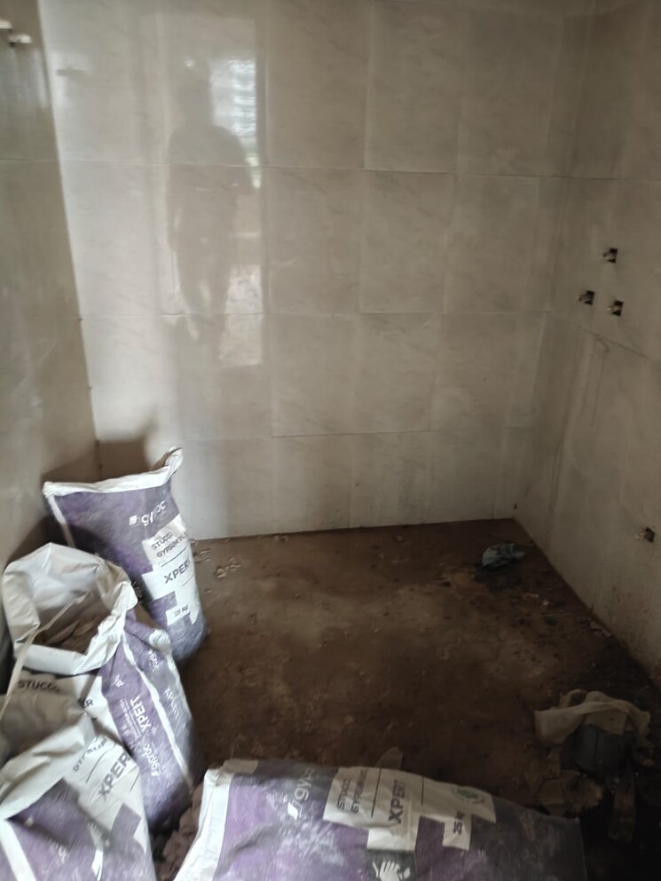 Bathroom, pyramid-midtown 2 Bedroom 699 Sq.Ft. Apartment In Sector 59 Gurgaon 9382294