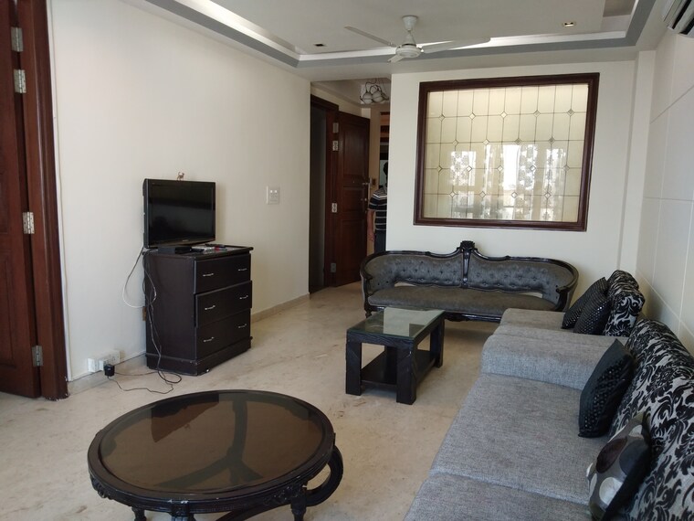 Living Room, shivalik colony 3 Bedroom 1800 Sq.Ft. Builder Floor In Shivalik Colony Delhi 9382282