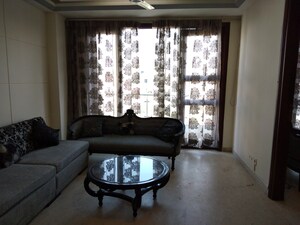 Living Room in 3 BHK Builder Floor at Shivalik Colony – for Rent