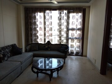Living Room in 3 BHK Builder Floor at Shivalik Colony – for Rent