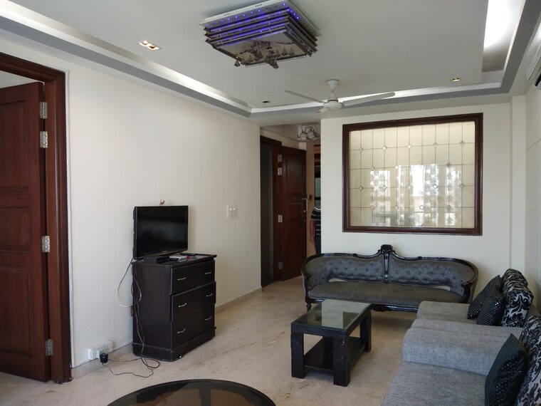 Team Area, shivalik colony 3 Bedroom 1800 Sq.Ft. Builder Floor In Shivalik Colony Delhi 9382282