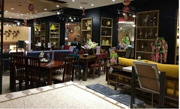  Shop For Rent in Unitech Gardens Galleria, Sector 38a