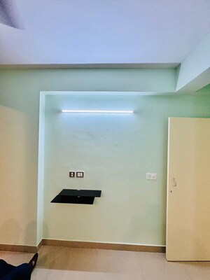 Furnished Amenities in 2.5 BHK Apartment at ROF Amaltas, Sector 92 – for Rent