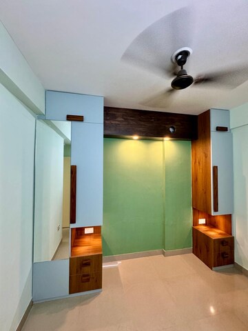 Furnished Amenities in 2.5 BHK Apartment at ROF Amaltas, Sector 92 – for Rent