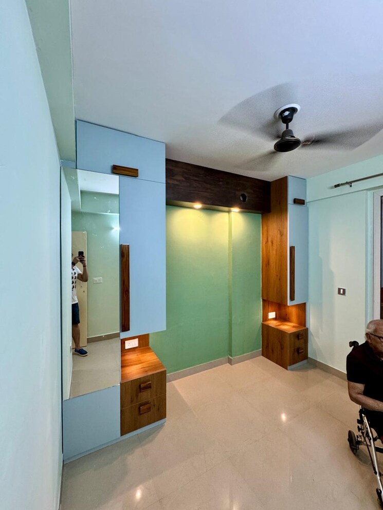 Living Room, rof-amaltas 2.5 Bedroom 890 Sq.Ft. Apartment In Sector 92 Gurgaon 9382323