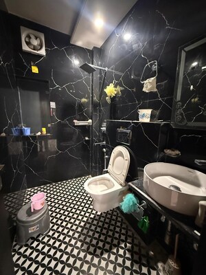 Bathroom in 3 BHK Apartment at Paschim Vihar – for Rent