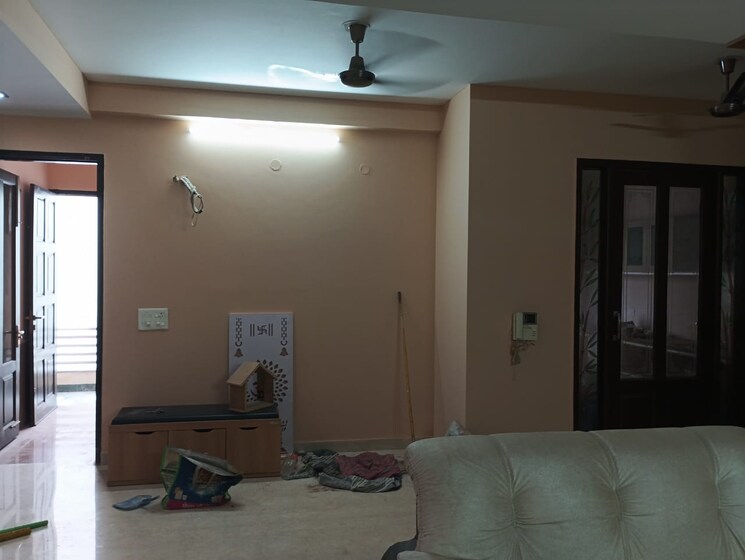 Living Room, palam vihar 3 Bedroom 2800 Sq.Ft. Builder Floor In Palam Vihar Gurgaon 9382311