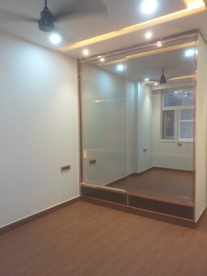 Room in 3 BHK Builder Floor at East Patel Nagar – for Sale