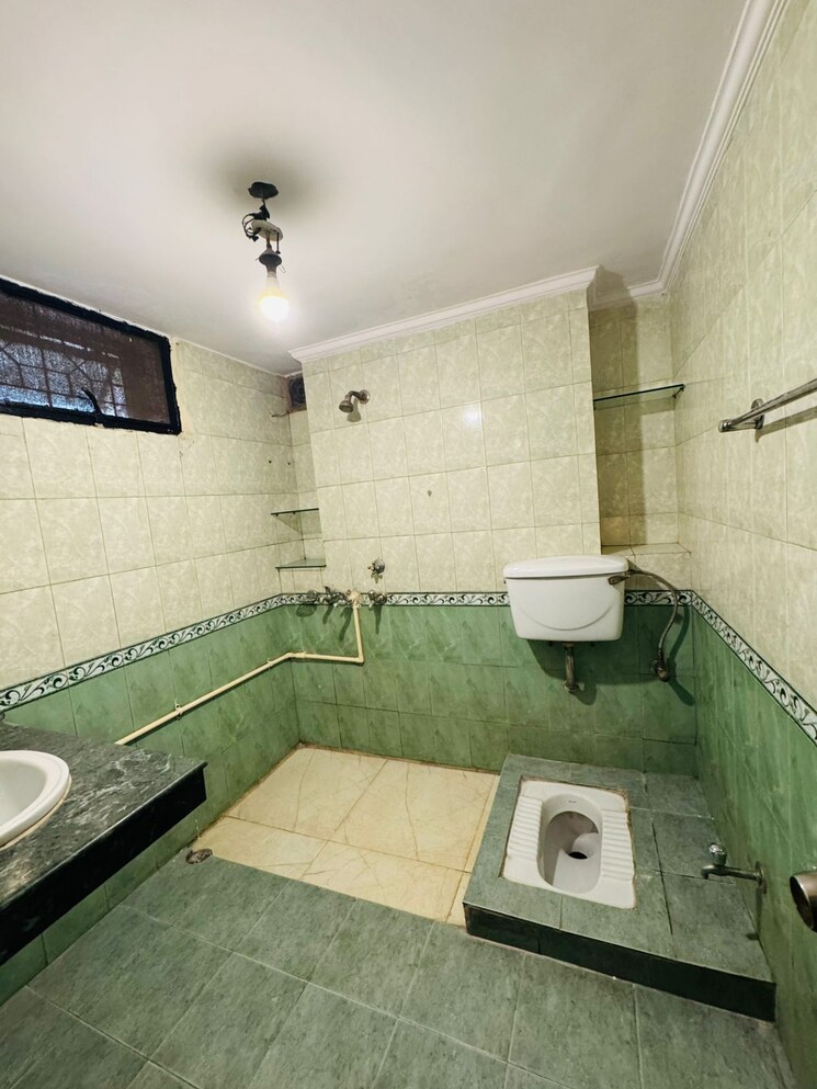 Kitchen, saket 1 RK 250 Sq.Ft. Builder Floor In Saket Delhi 9382315