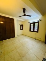 1 Rk  250 Sq.Ft. Builder Floor in Paryavaran Complex 