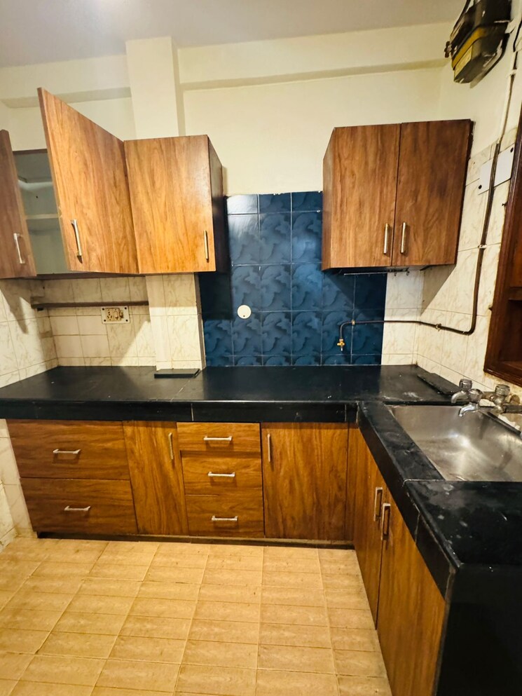 Living Room, saket 1 RK 250 Sq.Ft. Builder Floor In Saket Delhi 9382315