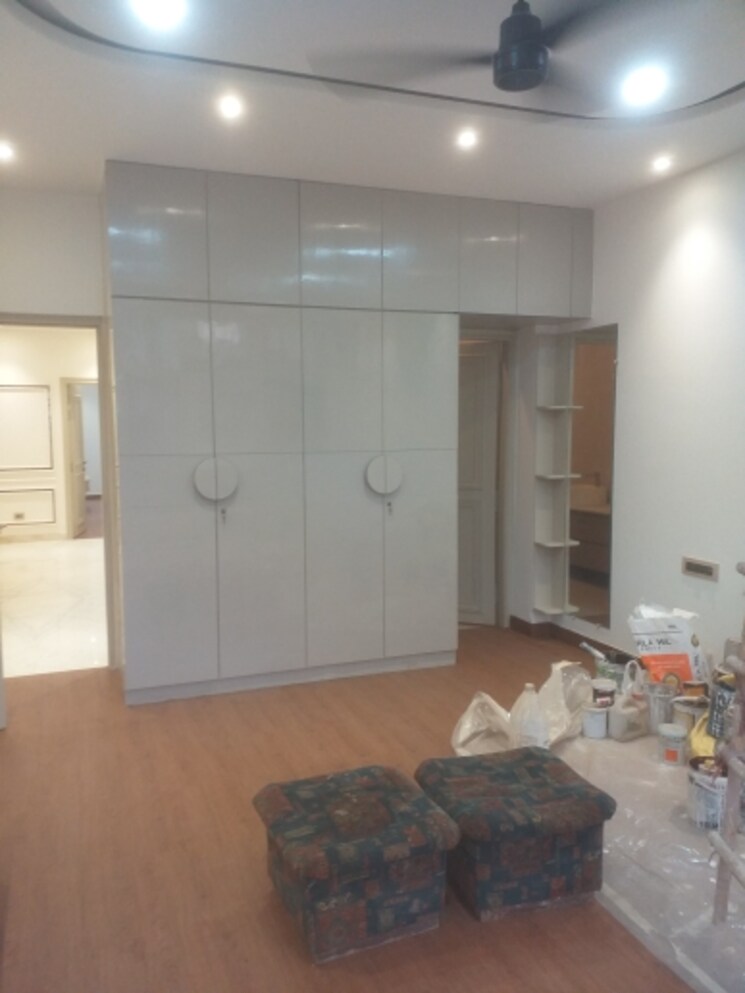 Bedroom, east patel nagar 3 Bedroom 1850 Sq.Ft. Builder Floor In East Patel Nagar Delhi 9382342