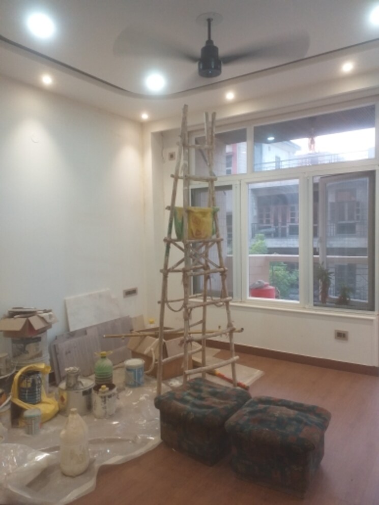 Bedroom, east patel nagar 3 Bedroom 1850 Sq.Ft. Builder Floor In East Patel Nagar Delhi 9382342