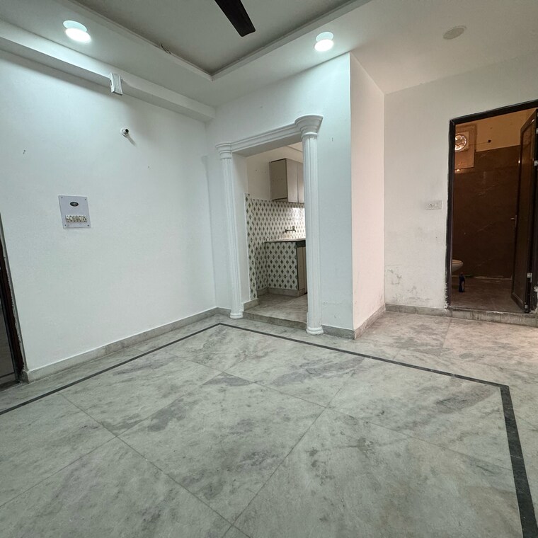 Room, chattarpur 2 Bedroom 1000 Sq.Ft. Builder Floor In Chattarpur Delhi 9382340