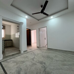 2 BHK Builder Floor For Rent in Chattarpur