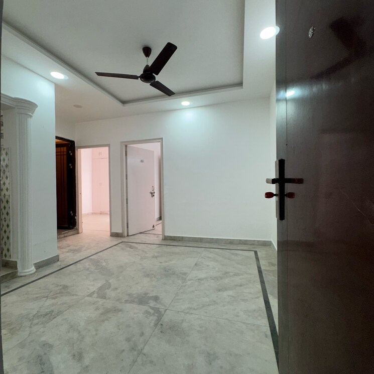 Room, chattarpur 2 Bedroom 1000 Sq.Ft. Builder Floor In Chattarpur Delhi 9382340