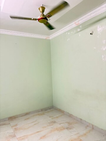 Room in 2 BHK Independent House at Amlidih – for Rent